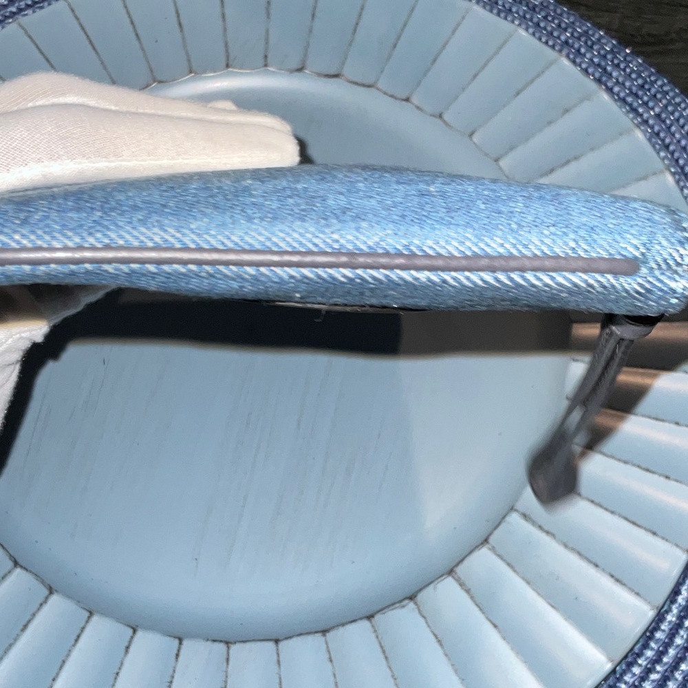 EUC Coach Denim Wristlet With Blue Hawaii Patches - Picture 8 of 14